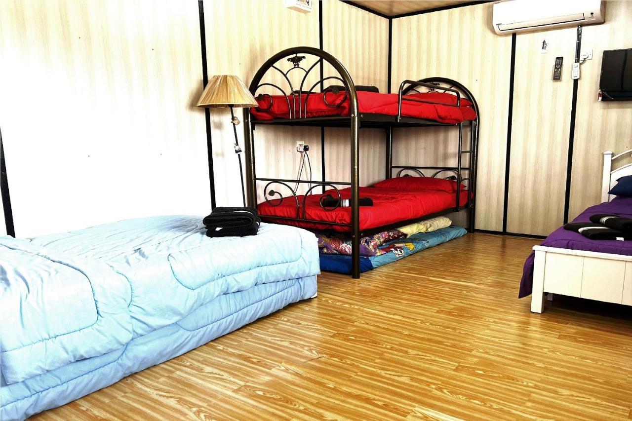 Oyo Home 90495 Homestay Kampung Kota Aur Сунгай Петані Екстер'єр фото